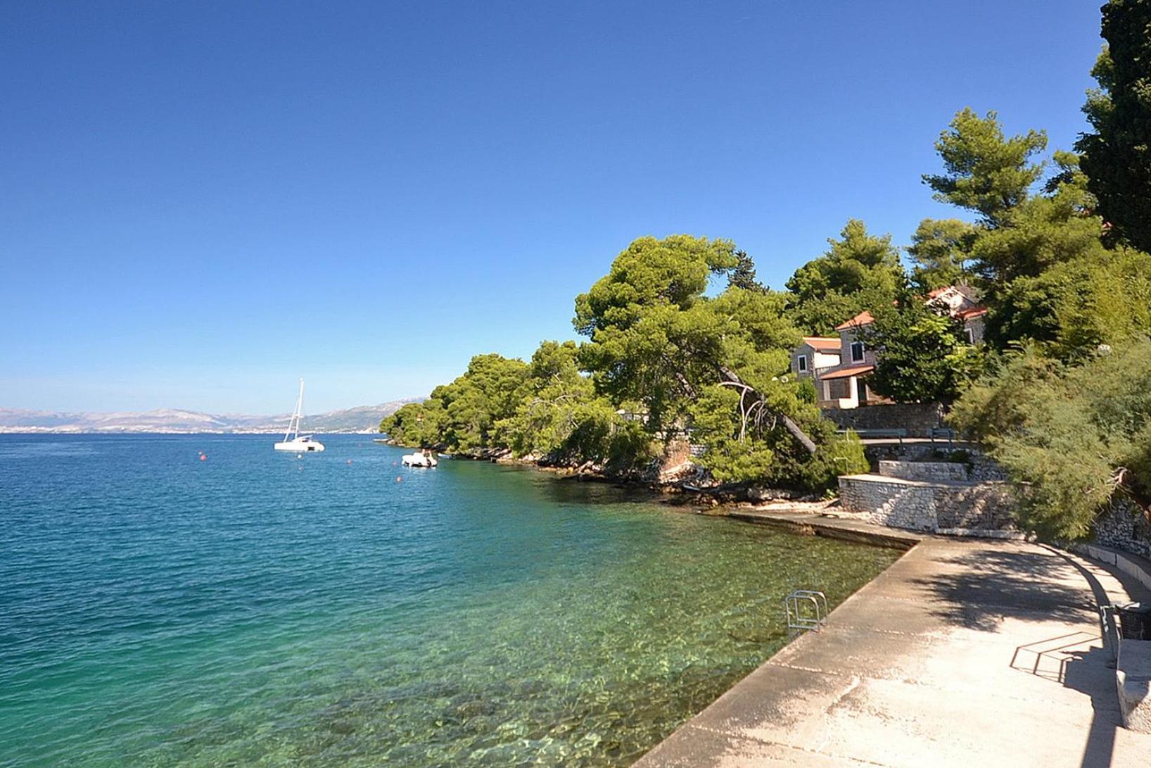 Apartments By The Sea Splitska, Brac - 2923 Postira Exterior foto